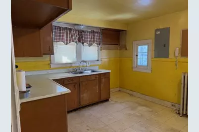 609 Niles Street, La Porte, IN 46350 - Photo 9