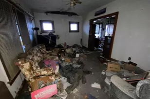 880 Gerry St, Gary, IN 46406 - Photo 7