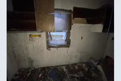 880 Gerry Street, Gary, IN 46406 - Photo 11