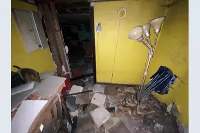 880 Gerry Street, Gary, IN 46406 - Photo 21