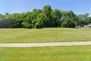 123 & 127 Venturi Dr, Chesterton, IN 46304 - Photo 1