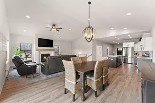 1651 Frst Rdg Dr, Valparaiso, IN 46385 - Photo 19