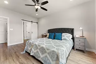 1651 Frst Rdg Dr, Valparaiso, IN 46385 - Photo 27