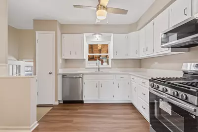 8941 Ohio Place, Highland, IN 46322 - Photo 7