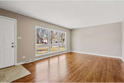 8941 Ohio Place, Highland, IN 46322 - Photo 3