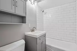 8941 Ohio Pl, Highland, IN 46322 - Photo 13