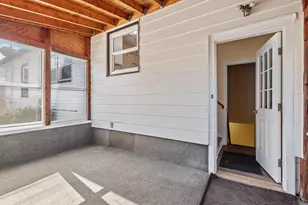 8941 Ohio Pl, Highland, IN 46322 - Photo 15