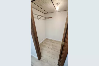 2218 Yorktowne Drive, Valparaiso, IN 46383 - Photo 23