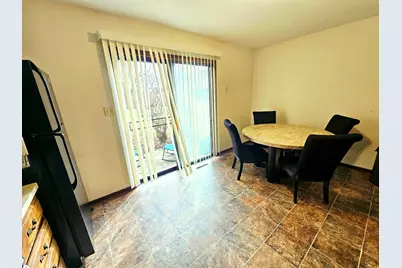 749 Wellington Drive, Dyer, IN 46311 - Photo 5