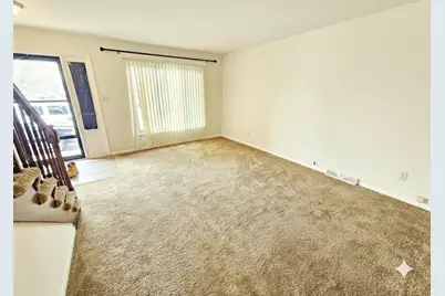 749 Wellington Drive, Dyer, IN 46311 - Photo 3