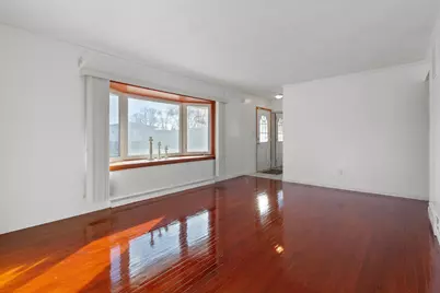 410 W 52nd Place, Merrillville, IN 46410 - Photo 9