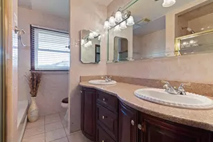 410 W 52nd Pl, Merrillville, IN 46410 - Photo 19