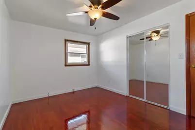 410 W 52nd Place, Merrillville, IN 46410 - Photo 15