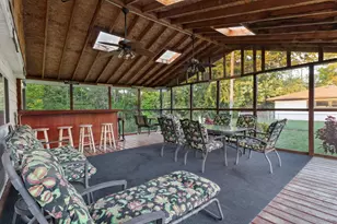 410 W 52nd Pl, Merrillville, IN 46410 - Photo 7