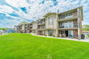 8125 Lake Shore Dr, Cedar Lake, IN 46303 - Photo 17