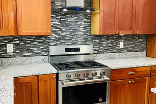 124 E 10th St, Michigan City, IN 46360 - Photo 13