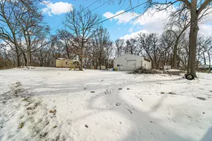 3640 Henry St, Michigan City, IN 46360 - Photo 21