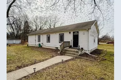 805 Sunset Drive, Kouts, IN 46347 - Photo 1