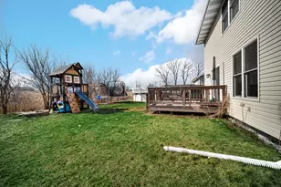 5859 Jessica Ave, Portage, IN 46368 - Photo 3