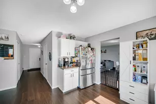 5859 Jessica Ave, Portage, IN 46368 - Photo 9