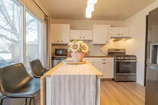 3510 170th Ct, Hammond, IN 46323 - Photo 3