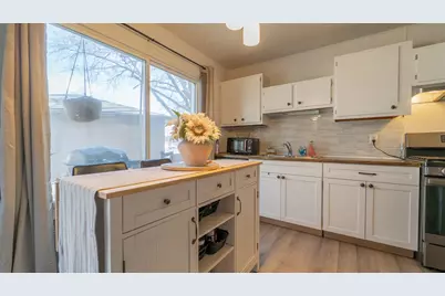 3510 170th Court, Hammond, IN 46323 - Photo 5