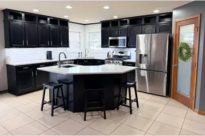 414 17th Street SE, Demotte, IN 46310 - Photo 7