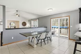 414 17th St SE, Demotte, IN 46310 - Photo 9