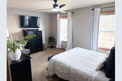 414 17th Street SE, Demotte, IN 46310 - Photo 11