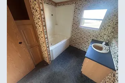 13219 W 550 N, Medaryville, IN 47957 - Photo 5