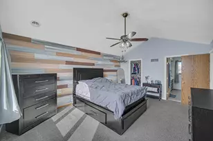 225 Beiriger Dr, Dyer, IN 46311 - Photo 13