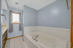 225 Beiriger Dr, Dyer, IN 46311 - Photo 15