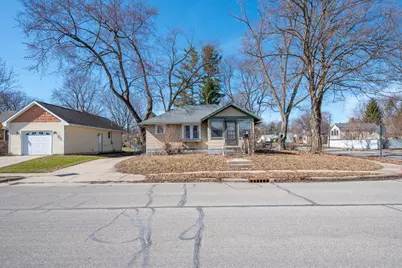 1207 Valparaiso Street, Valparaiso, IN 46383 - Photo 9