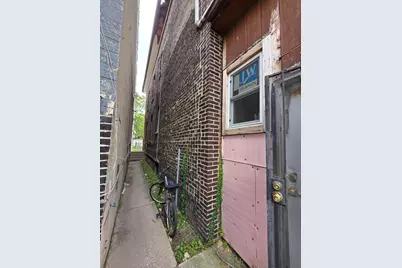 4853 McCook Avenue, East Chicago, IN 46312 - Photo 3