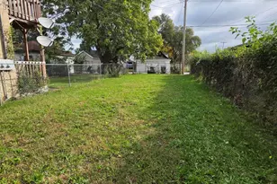 4853 McCook Ave, East Chicago, IN 46312 - Photo 17