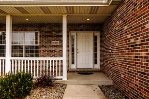 10491 Pike St, Crown Point, IN 46307 - Photo 7