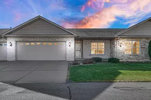 805 Veterans Ln, Crown Point, IN 46307 - Photo 31