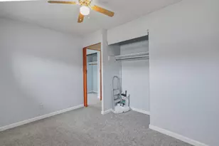 4144 W 23rd Ave, Gary, IN 46404 - Photo 9