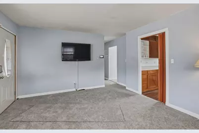 4144 W 23rd Avenue, Gary, IN 46404 - Photo 5