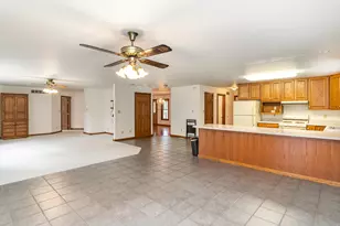 17020 Holtz Rd, Lowell, IN 46356 - Photo 5