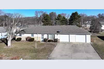 294 W Landing Terrace Drive, Winamac, IN 46996 - Photo 1