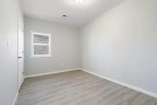 361 Madison St, Gary, IN 46402 - Photo 9