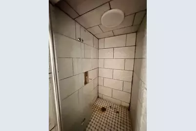 4429 W 13th Avenue, Gary, IN 46404 - Photo 17