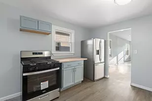 824 Johnson St, Gary, IN 46402 - Photo 9