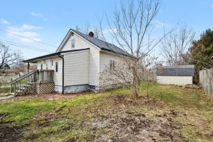 602 Illinois St, Walkerton, IN 46574 - Photo 3