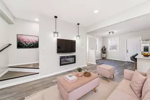 407 Polk St, Gary, IN 46402 - Photo 5