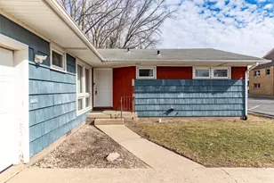 715 N Harvey St, Griffith, IN 46319 - Photo 3