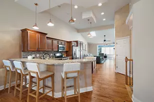 10671 Arbor Ln, Saint John, IN 46373 - Photo 5