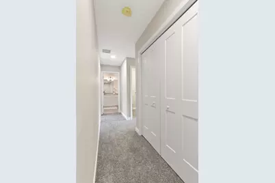 915 Paula Court, Hobart, IN 46342 - Photo 15