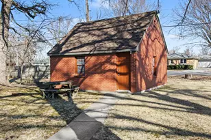 1670 W 61st Pl, Merrillville, IN 46410 - Photo 19